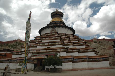 Kumbum Stupa